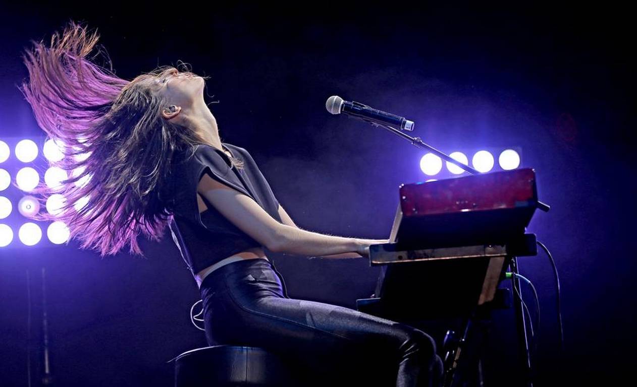 vive latino 2020 sin mujeres francisca valenzuela