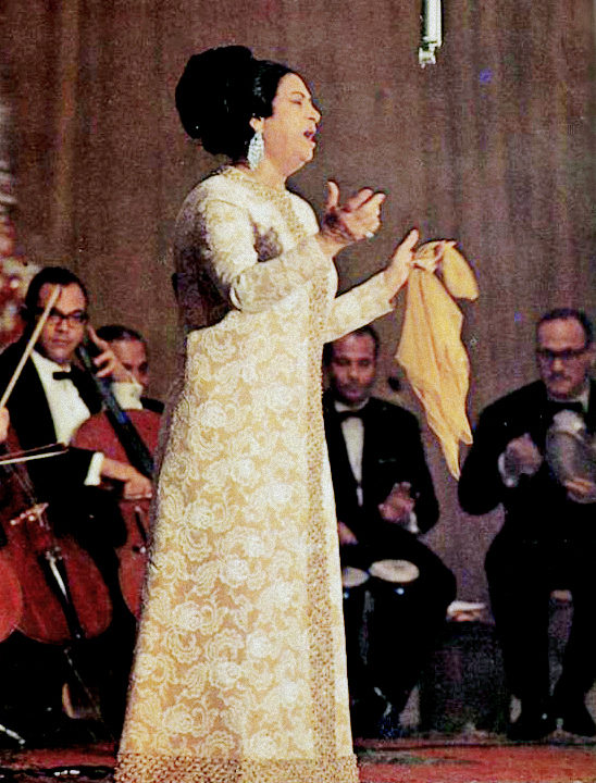 Una foto de la cantante egipcia en: Umm Kulthum que murió en 1975 a los 71 años.