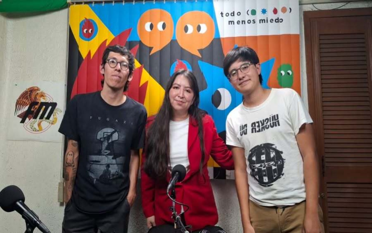 El Caos Soy Yo Podcast, Revenge of the nerds mx, NoFm Radio, Izel Shamaní, Crónica, Libros, Intervalo Muerto